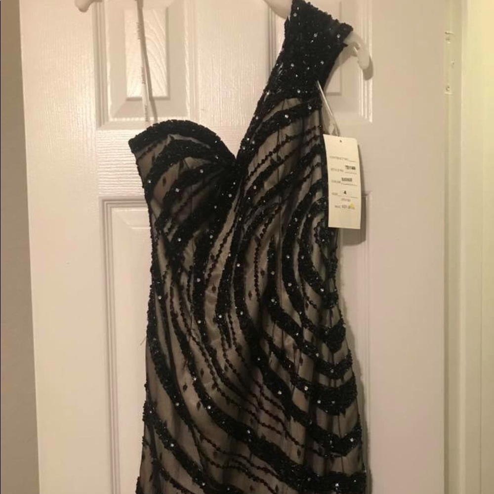 Tony Bowls Cocktail